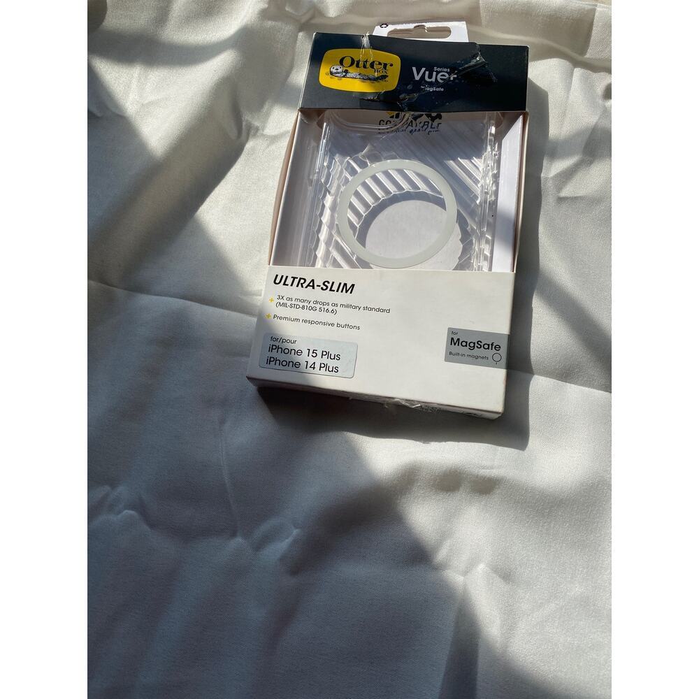 I phone case clear with white circle